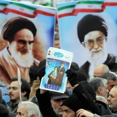 Timeline: REVOLUCION ISLAMICA