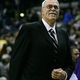 200px phil jackson 3
