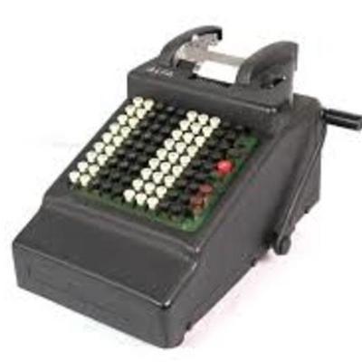 Timeline: La calculadora mecanica