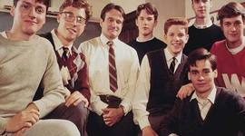 Timeline: La Sociedad de los Poetas Muertos