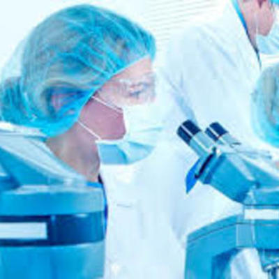 Timeline: Evolucion Laboratorio Clínico