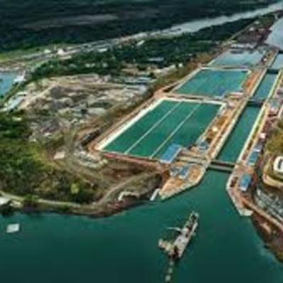 Timeline: EL CANAL DE PANAMÁ