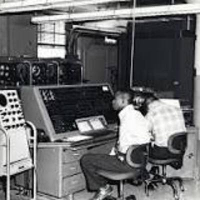 Timeline: Historia del Computo
