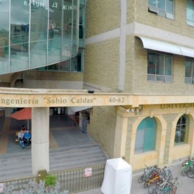 Timeline: Origen y evolucion de la universidad