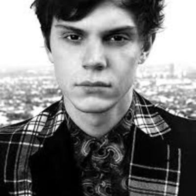 Timeline: Evan Peters