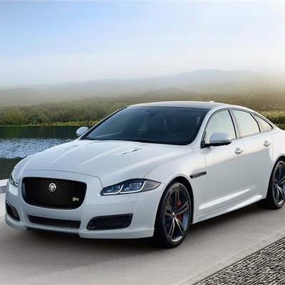 Timeline: Первый автомобиль компании Jaguar был представлен в 1963 году