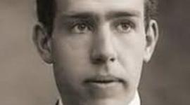 Timeline: Niels Bohr October 7, 1885 - November 18, 1962