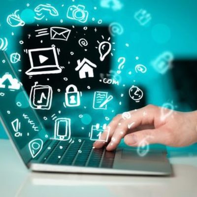 Timeline: HISTORIA DEL INTERNET