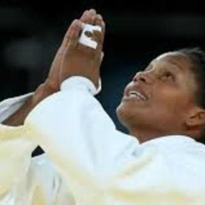 Timeline: yuri alvear