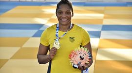 Timeline: Yuri Alvear