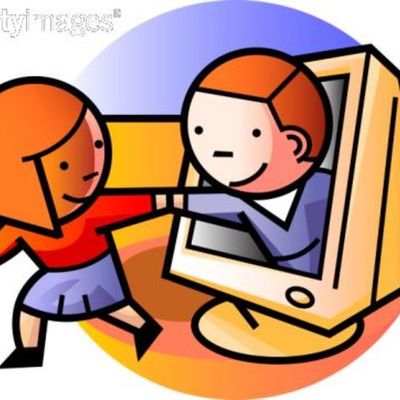 Timeline: Artefatos tecnológicos e sua relação com a educação