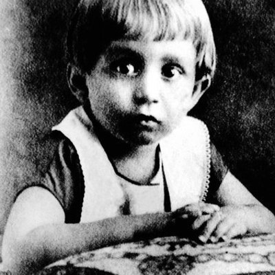 Timeline: Gabriel garcia marquez