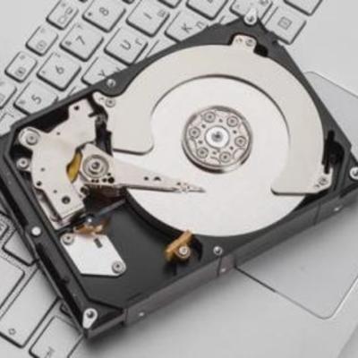 Timeline: Dispositivos de Almacenamiento