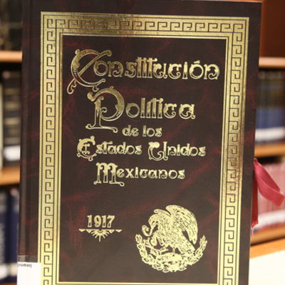 Timeline: Las constituciones en México