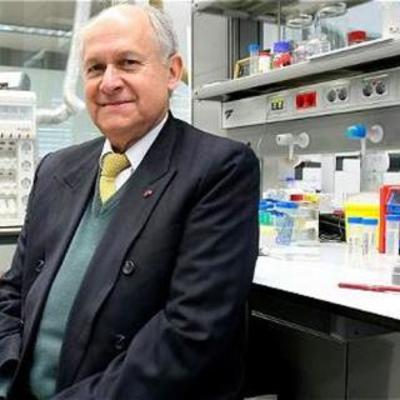 Timeline:  Manuel Patarroyo