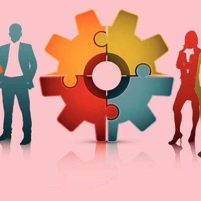 Timeline: Contexto histórico de la administración y gestión de recursos