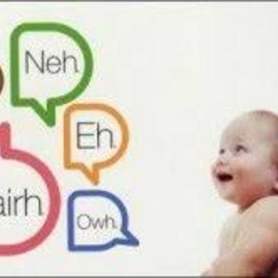 Timeline: Adquisición y desarrollo del lenguaje en la infancia