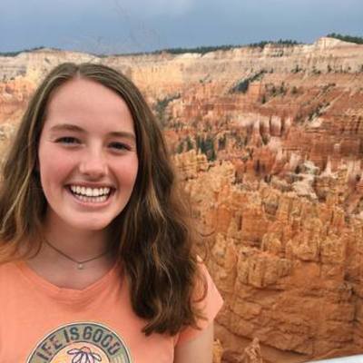 Timeline: La Vida de Karly