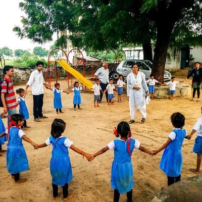 Timeline: LA  INFANCIA EN LA HISTORIA Y PREESCOLAR EN COLOMBIA -TATIANA POLO