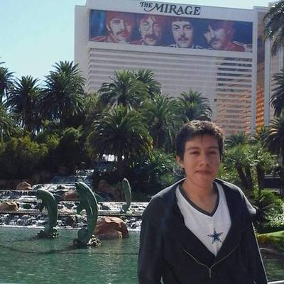 Timeline: Línea de vida de Sergio Bouchán