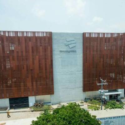 Timeline: evolucion de los Bancos en El Salvador, Jonathan Vargas