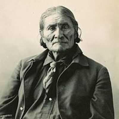 Timeline: 11 Geronimo