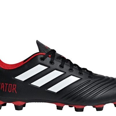 Timeline: Historia de las zapatillas de fútbol