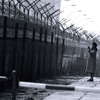 Timeline: A Family Torn Apart