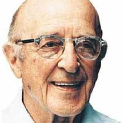Timeline: Carl Rogers