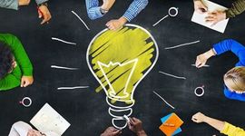 Timeline: Enfoques y Teorías de la Inteligencia