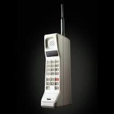 Timeline: HISTORIA DEL CELULAR