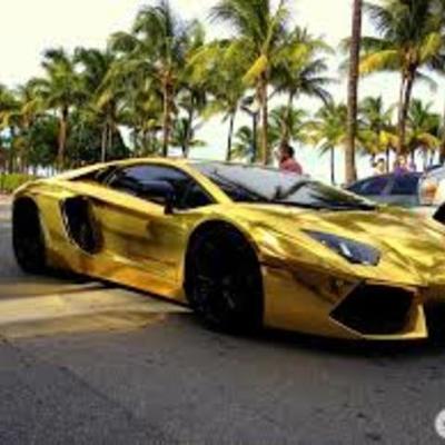 Timeline: LA HISTORIA DEL LAMBORGHINI