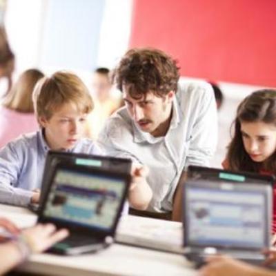 Timeline: Hitos de la Tecnología Educativa