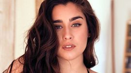 Timeline: BIOGRAFIA DE LAUREN JAUREGUI