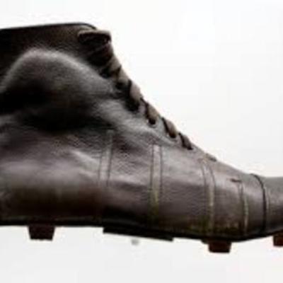 Timeline: tenis de futbol