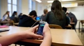 Timeline: Timeline of phones used in classrooms