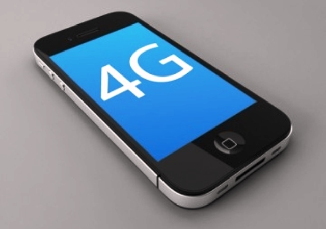 Generation 4 Phone Generaciones de Dispositivos Móviles timeline | Timetoast timelines