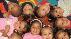 Timeline: Tras los pasos de la infancia y la adolescencia