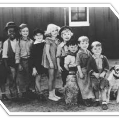 Timeline: TRAS LOS PASOS DE LA INFANCIA Y LA ADOLESCENCIA