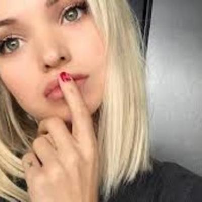 Timeline: LOS COMIENZOS DE LA CARRERA DE < DOVE CAMERON