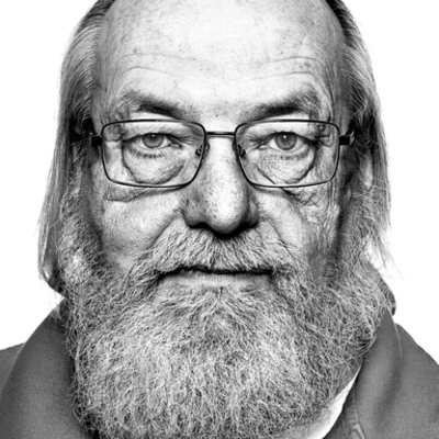 Timeline: Kenneth Thompson