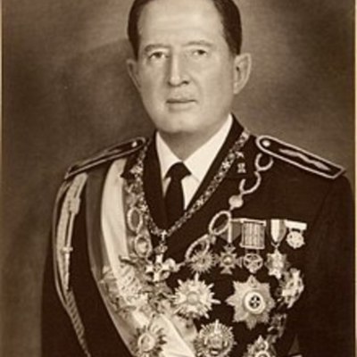 Timeline: Movimientos de Liberacion Nacional. Carlos Castillo Armas.