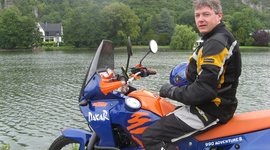 Timeline: Perfectionnement-Moto.be