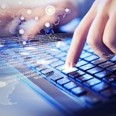 Timeline: Generaciones de los ordenadores-Ángela Gallardo e Inés Barbier