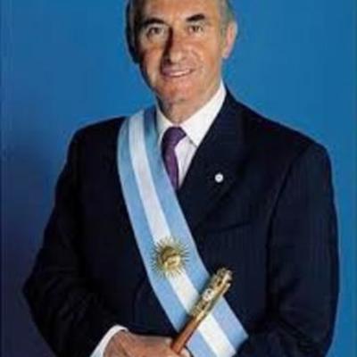 Timeline: De la Rúa y los gobiernos de transición