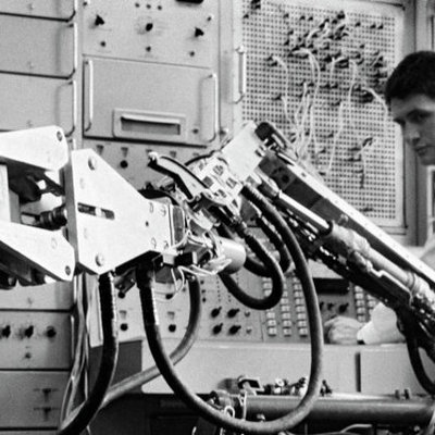 Timeline: historia de la robotica