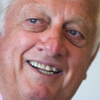 Timeline: Tommy Lasorda Biograghy