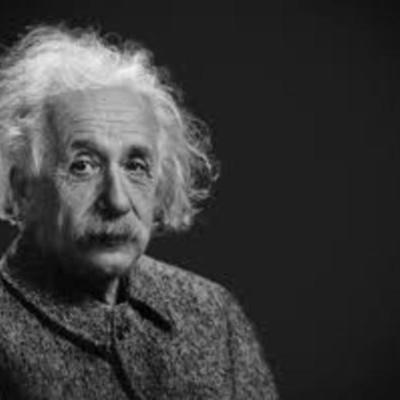 Timeline: Albert Einstein