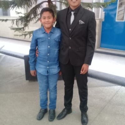 Timeline: linea del tiempo Ruben Miron Vergara