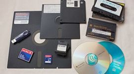 Timeline: Evolucion de los medios de almacenamiento